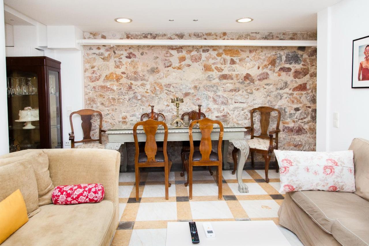 Chic Charming Central Athens Apt. المظهر الخارجي الصورة